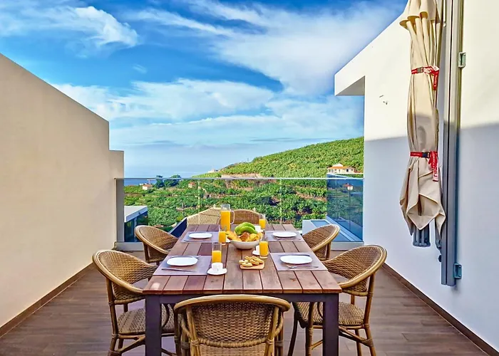 Vila Allure Alannas By Lovelystay