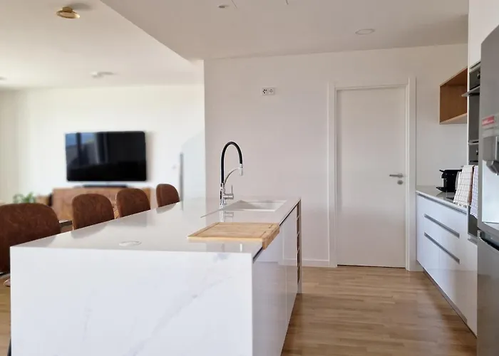 Allure Alannas By Lovelystay