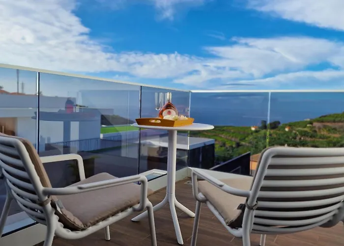 Allure Alannas By Lovelystay