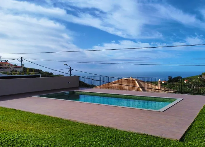 Allure Alannas By Lovelystay